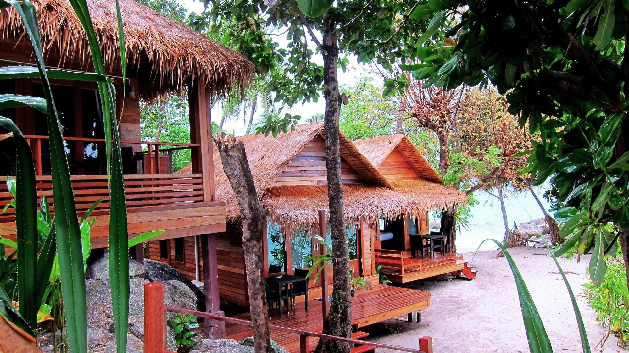 Ten Moons Lipe Resort Экстерьер фото